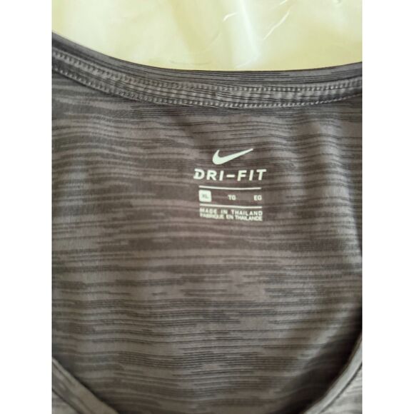 Nike Dri-FIT Tank - Picture 5 of 5